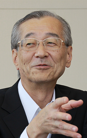 満岡 次郎 氏